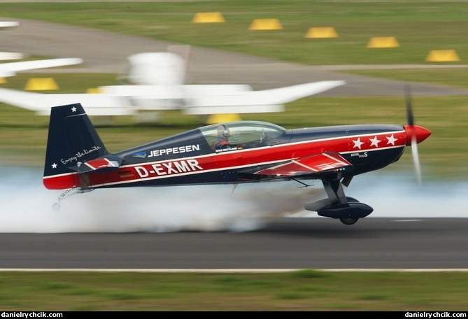 Extra 300S (Mike Rottland)