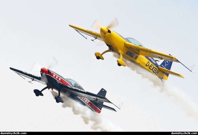 Jeppesen Aerobatic Team