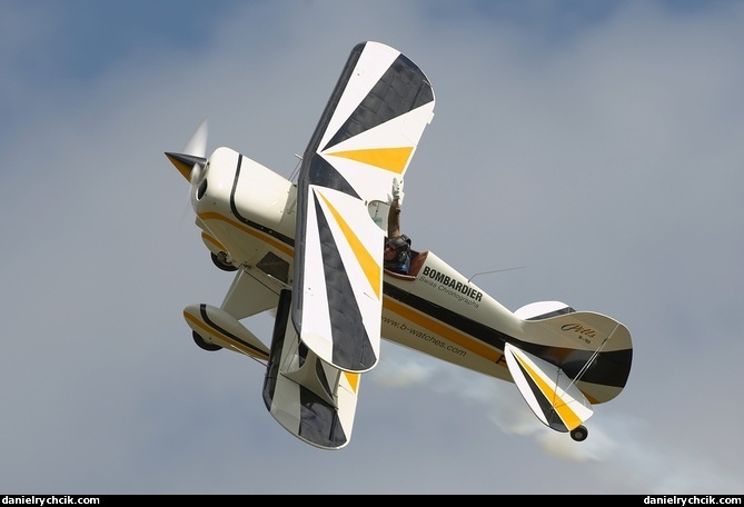 Pitts S-10