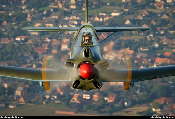 Yakovlev Yak-18