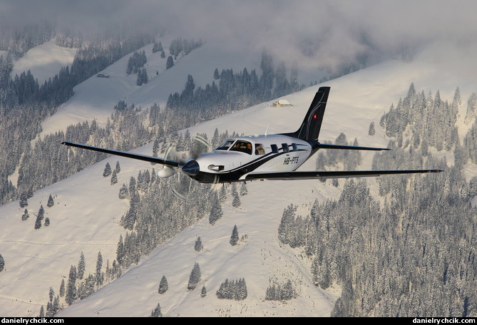 Piper PA-46-500TP Malibu Meridian HB-PTS