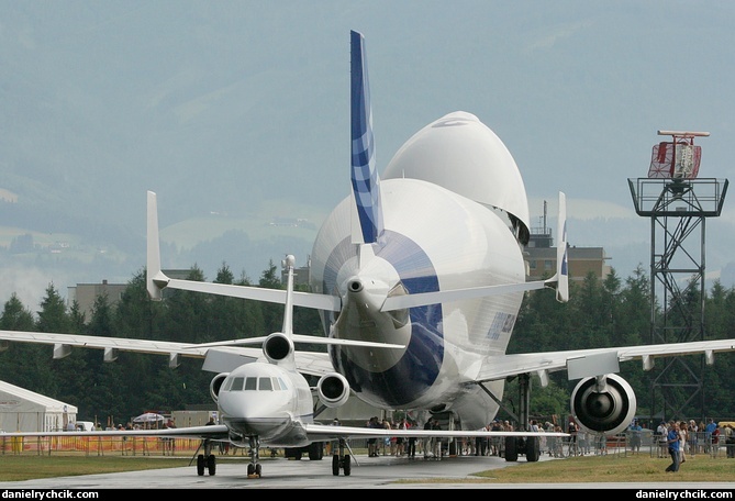 Airbus A300-600ST Beluga