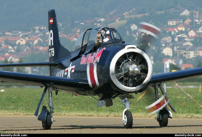 Vought F4U-4 Corsair