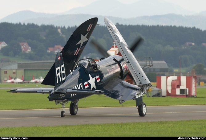 Vought F-4U Corsair