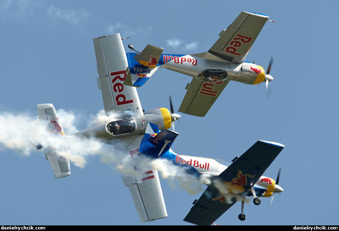 Flying Bulls (Zlin Z-50LX)