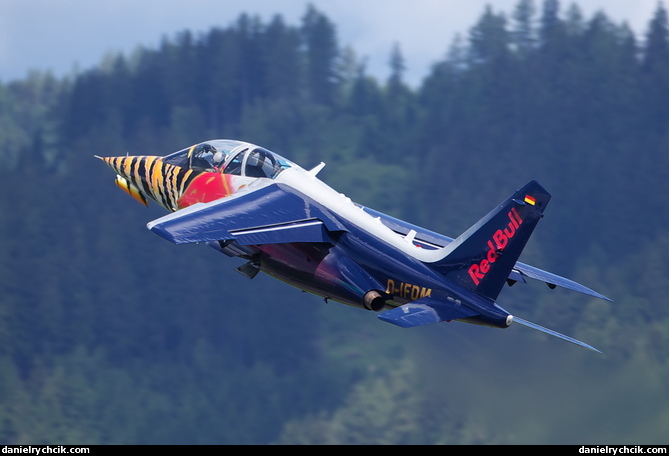 Dassault-Dornier Alpha Jet A (Red Bull)