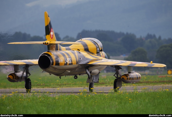 Hawker Hunter T.68 