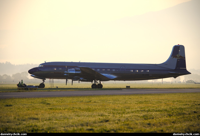 Douglas DC-6B