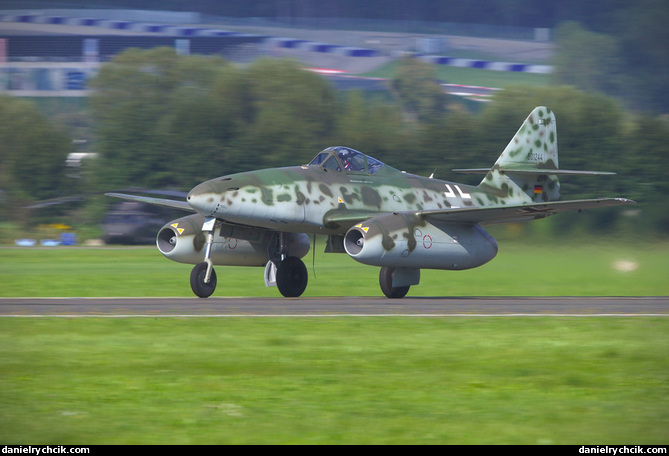 Messerschmitt Me-262A Schwalbe