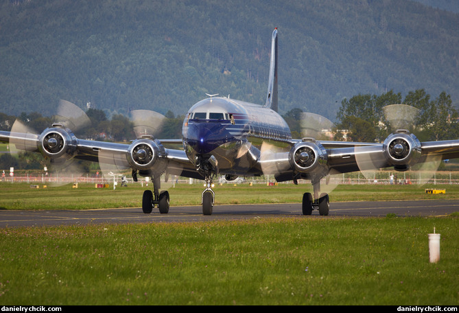 Douglas DC-6