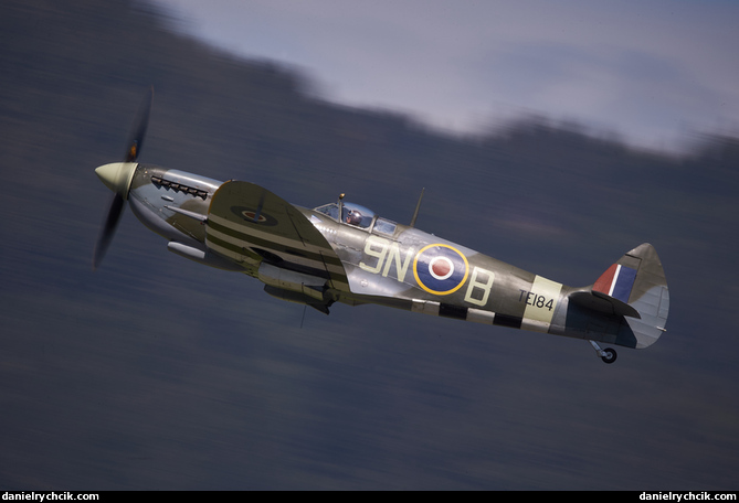 Supermarine Spitfire XV