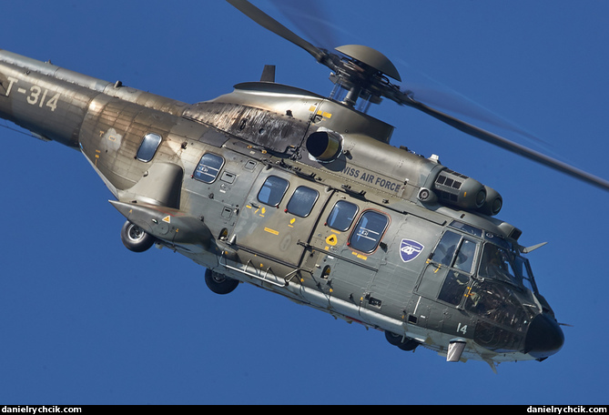 Aerospatial AS332 Super Puma (Swiss Air Force)