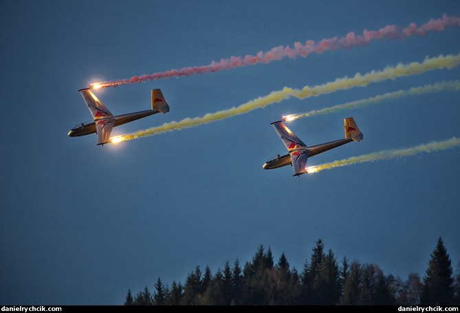 Blanix Team - evening show with flares