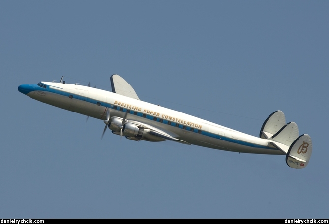 Lockheed C-121C Super Constellation