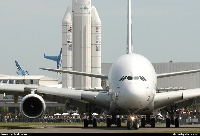 Airbus A380