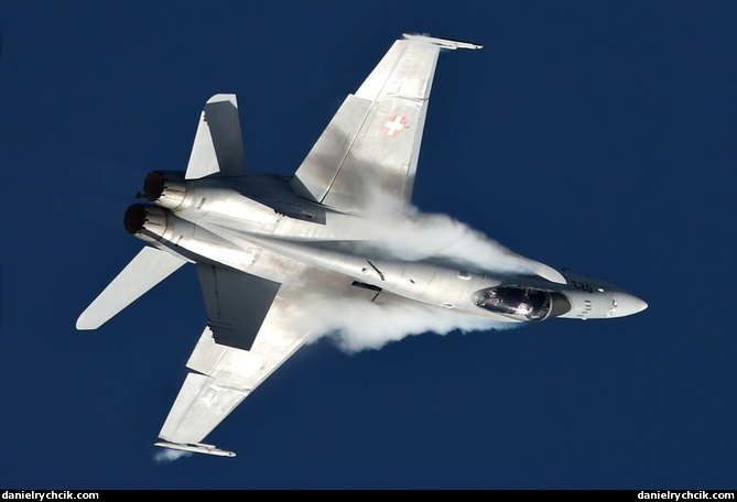 F/A-18C climbing sharp