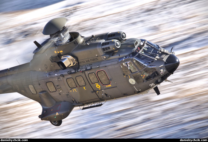 Aerospatiale AS-532 Cougar (Swiss Air Force solo display)