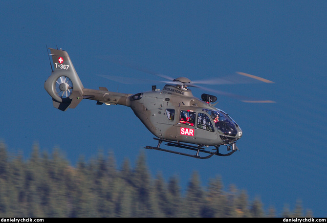 Eurocopter EC635 over Brienzersee