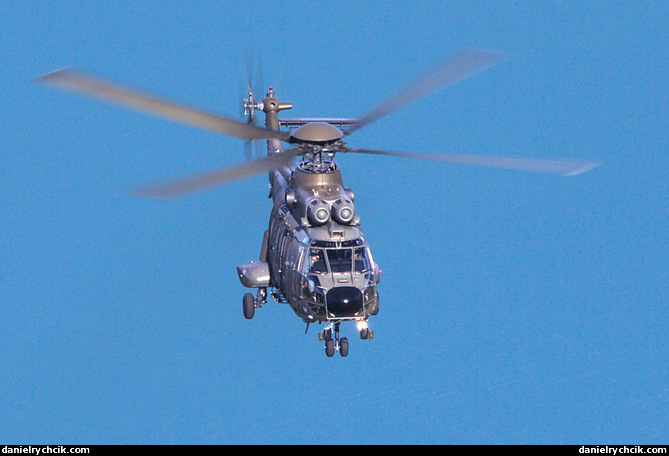 Super Puma over Brienzersee