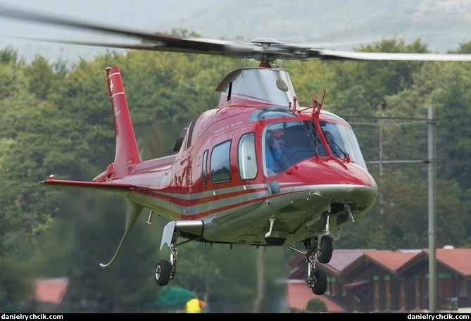 Agusta A-109E Power