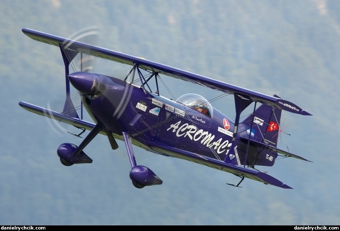 Pitts S-2S Special