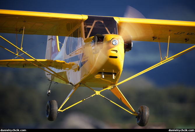 Piper J3C Cub