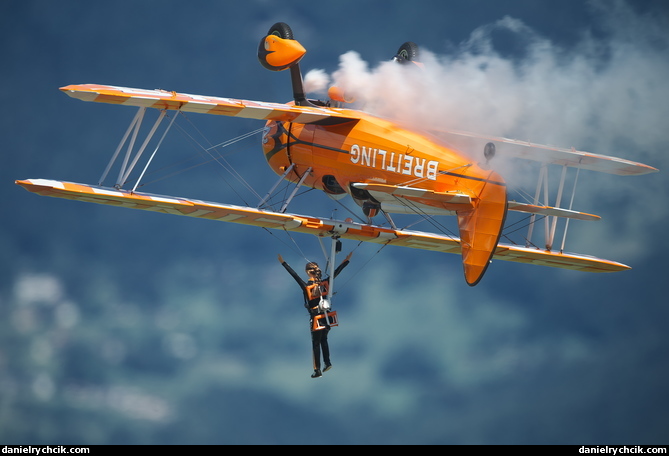 Boeing PT-17 Kaydet (Breitling Wingwalkers)