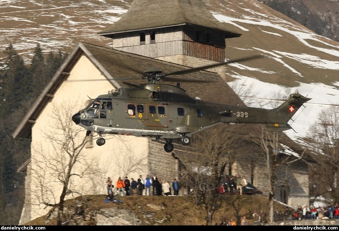 Aerospatiale AS-532 Cougar