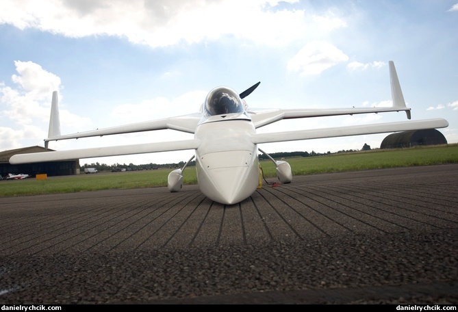 Rutan-33 VariEze (Patrouille REVA)