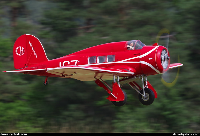 De Havilland DH.104 Dove (RC model)