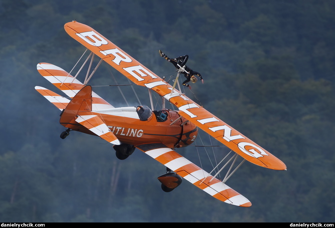 Boeing PT-17 Kaydet (Breitling Wingwalkers)