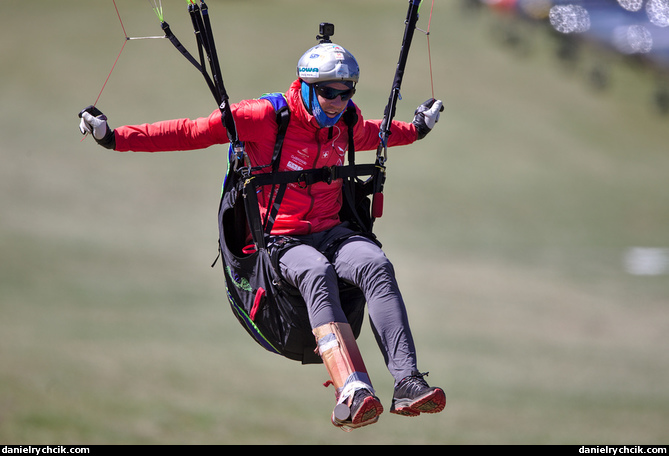 Parachute aerobatics