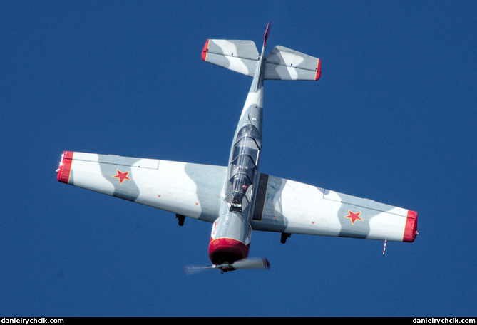 Yakovlev Yak-52