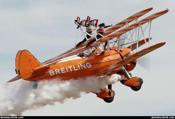 Boeing PT-17 Kaydet (Breitling Wingwalkers)