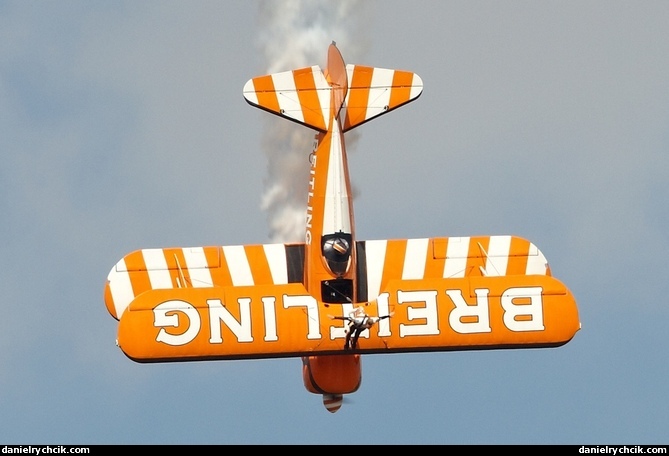 Boeing PT-17 Kaydet (Breitling Wingwalkers)