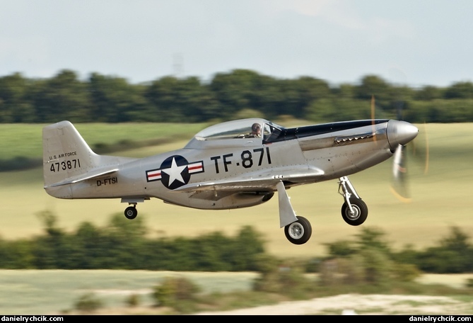 North American TF-51D Mustang