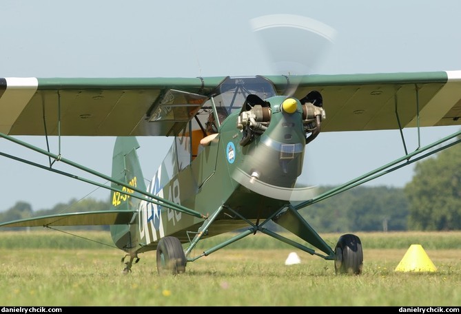 Piper J-3 Cub