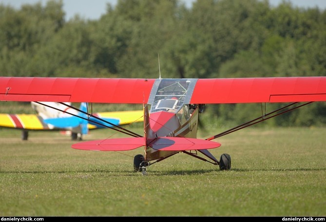 Piper J-3 Cub