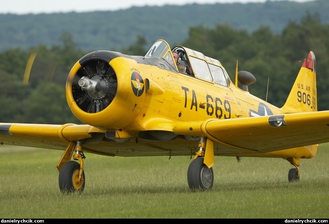 North American SNJ-5 Texan