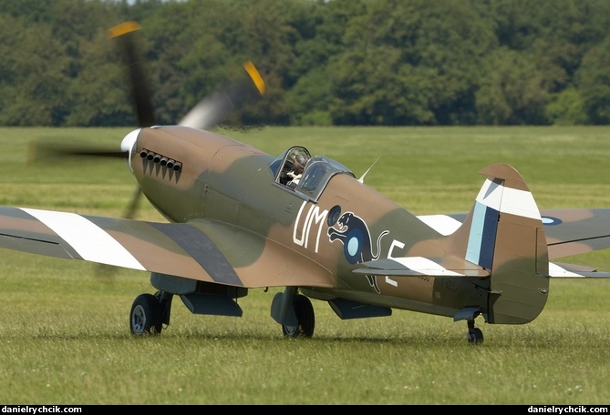 Supermarine Spitfire PR19