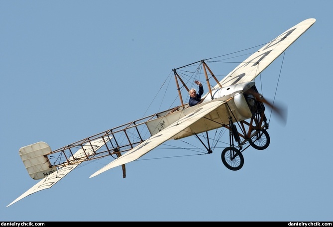 Bleriot XI-2