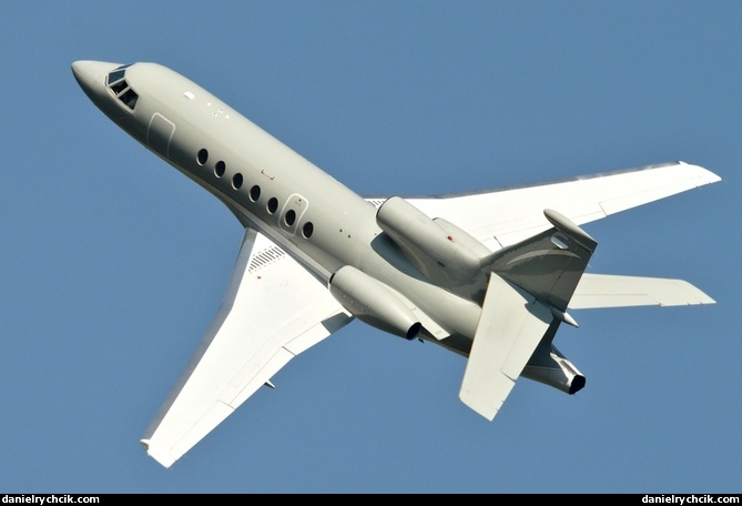 Dassault Falcon 50EX