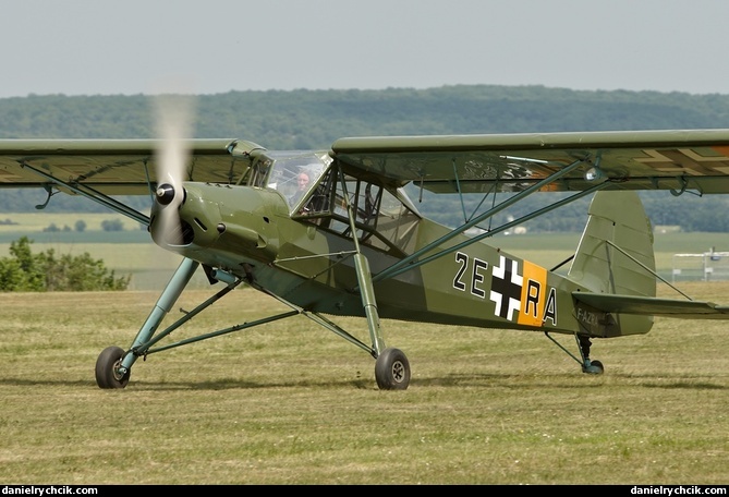 Fieseler Fi 156 Storch