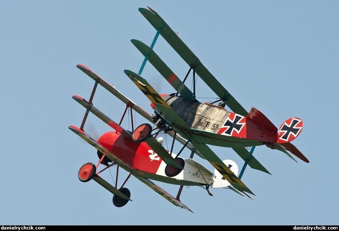 Two Fokkers Dr-1 in formation