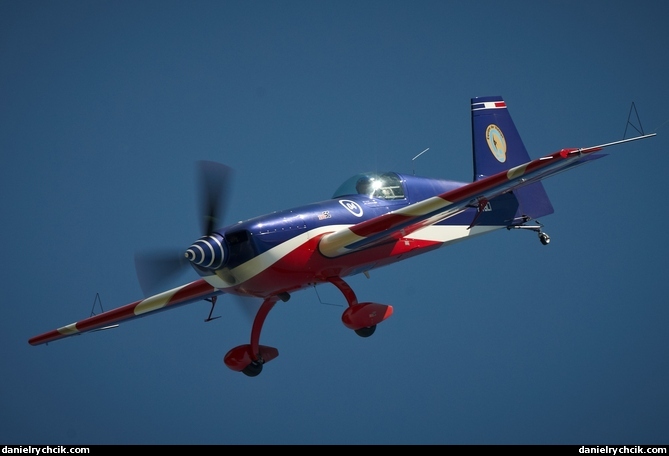 Extra 330SC