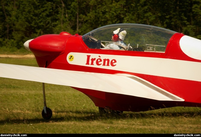 Scheibe SF-25 Falke