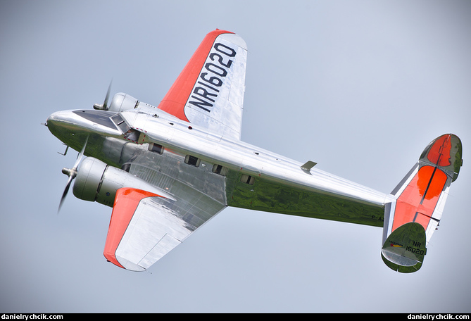 Lockheed L-12A Electra