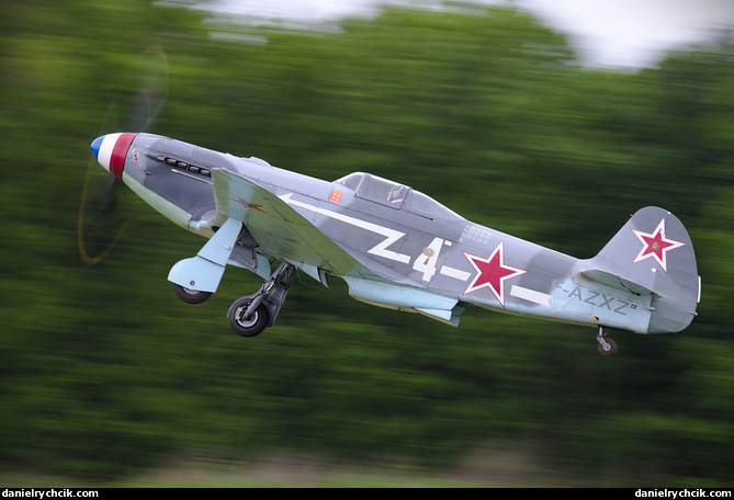 Yakovlev Yak-3UA