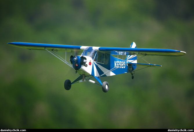 Piper J3C Cub