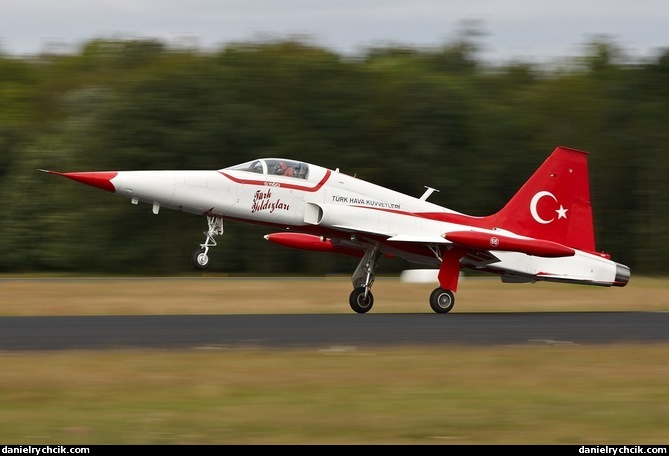 Northrop F-5 Freedom Fighter (Turkish Stars)